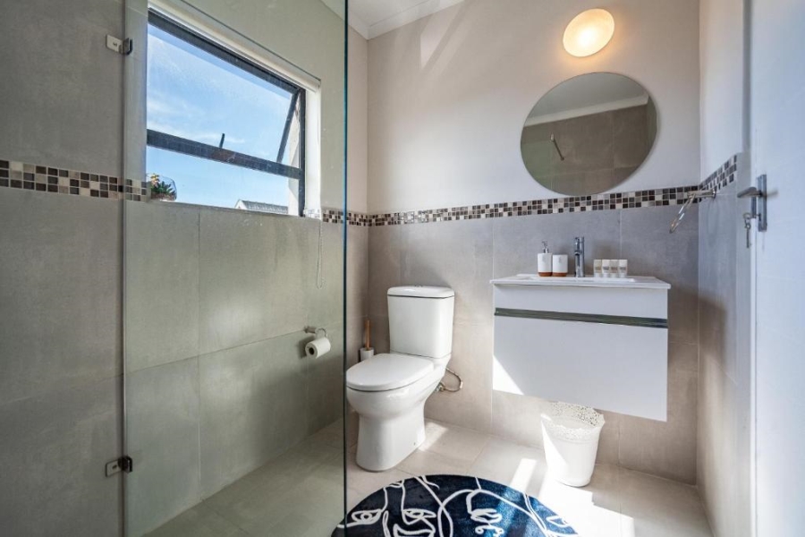 2 Bedroom Property for Sale in Western Hills Eastern Cape